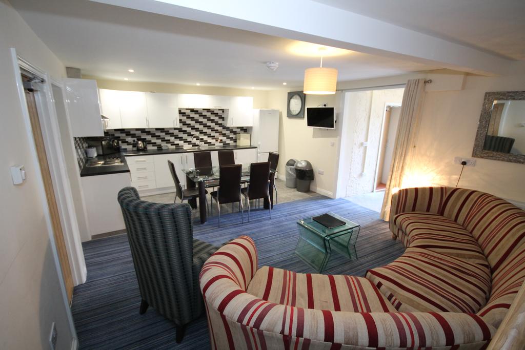 Marine Apartment room 5
